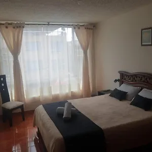 Cerca Al Aeropuerto Domina House Habitación en casa particular